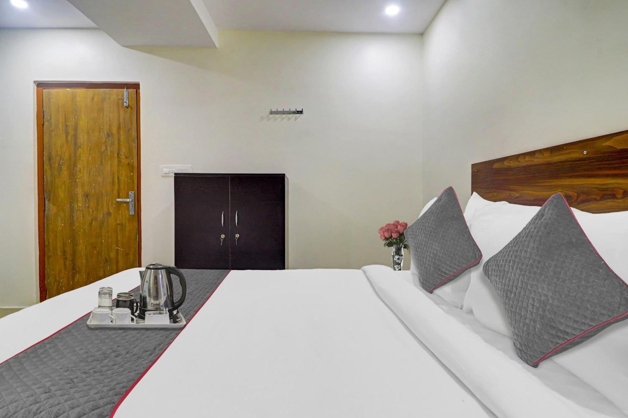 Collection O White Riviera Near Kondapur Kondapur (Telangana) Exterior foto